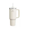 Copo Térmico Stanley Quencher Com Canudo Cream 1.18L Copo Térmico Stanley Quencher Com Canudo Cream 1.18L